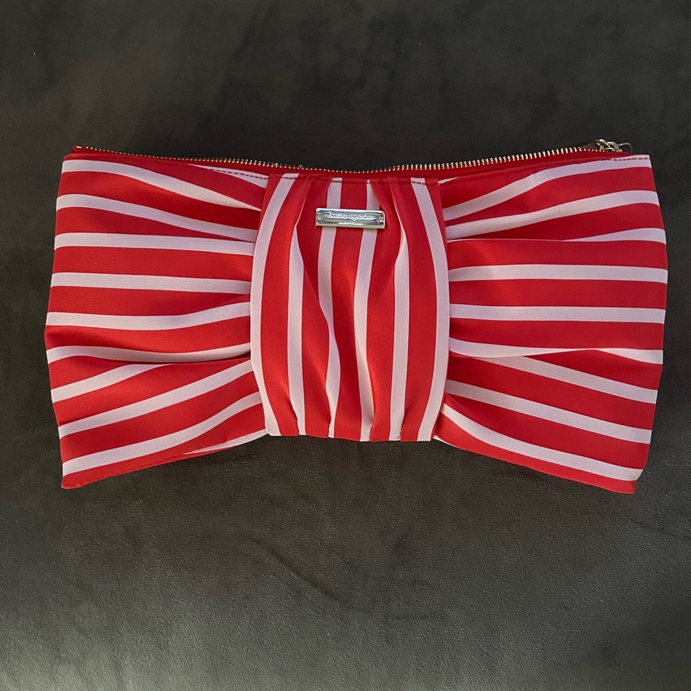 Kate Spade NWT Georgics road clutch
